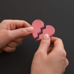 香港離婚幾耐搞得掂？要預幾多錢？時間與費用詳解